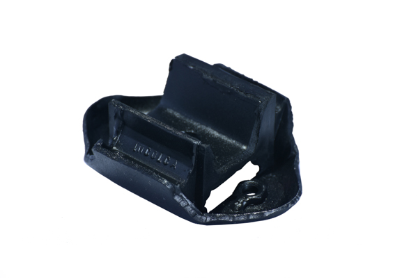 SOPORTE CAJA PRINCIPAL SJ-410 SJ-413 Y CHEVROLET SAMURAI - Imagen 2