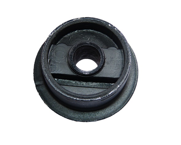 SOPORTE CABINA TRASERA FORD CARGO 98 - Imagen 2